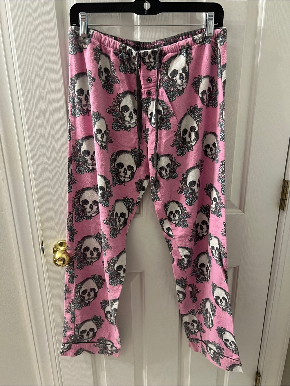 P.J. Salvage Women’s Pink Floral Skull Flannel Cotton Pajama Set Small - Picture 3 of 8